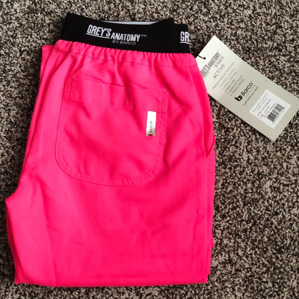 NWT Grey's Anatomy Women's 3 Pocket Logo Scrub Pant - Petite XXS